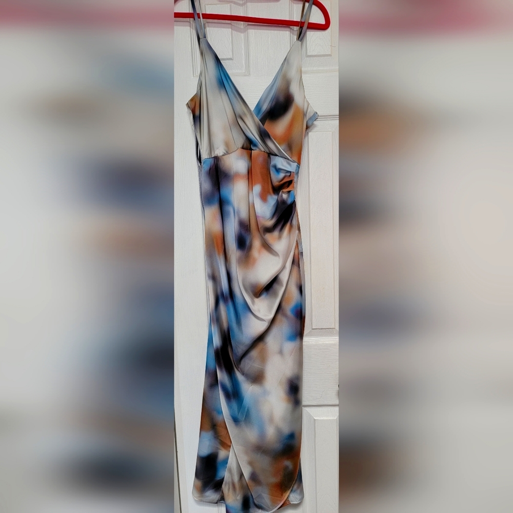 NWT😍 beautifl Zara Maxi Tulip dress (s)